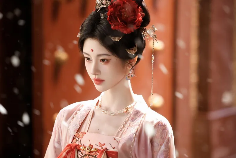 voh-nguyet-lan-y-ky-cai-cam-so-phan-nhan-vat-sau-moi-cai-ten-7