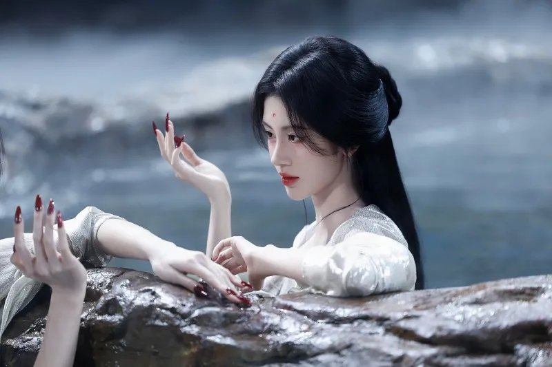 voh-nguyet-lan-y-ky-dep-man-nhan-nhung-nguoc-dai-lo-tai-nguoi-xem-32