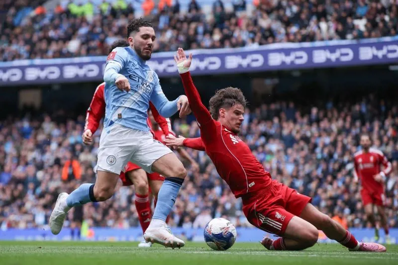 cherki-liverpool-man-city