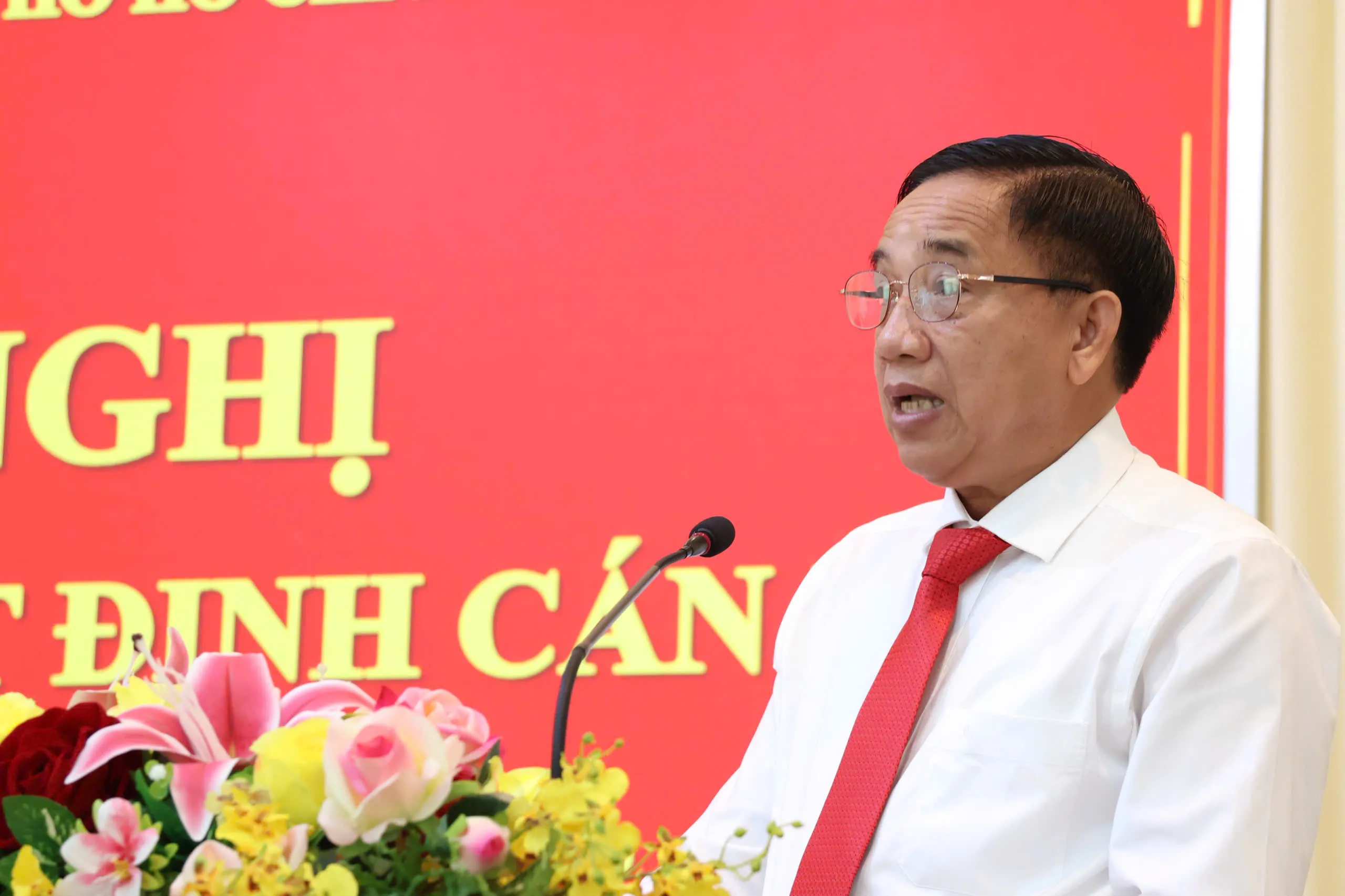 Phó Giám đốc Sở Nội vụ Trần Quốc Khánh.