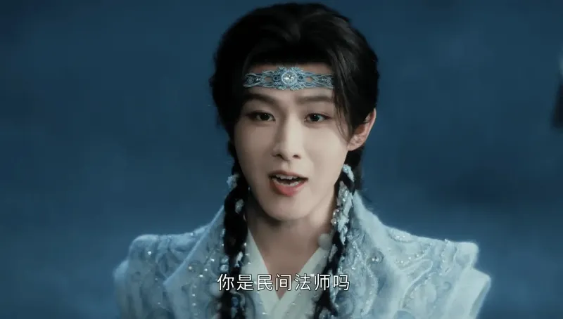 voh-nguyet-lan-y-ky-lo-vu-y-la-vat-chua-cua-cuu-anh-vu-thap-quang-moi-la-long-than-18