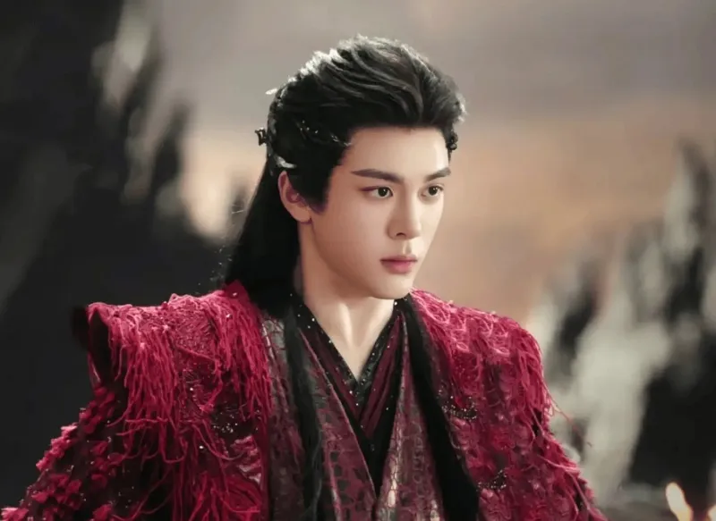 voh-nguyet-lan-y-ky-lo-vu-y-la-vat-chua-cua-cuu-anh-vu-thap-quang-moi-la-long-than-7