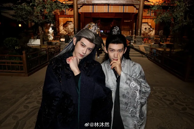 voh-vi-sao-phan-dien-co-trang-nhu-te-man-truc-ngoc-ngay-cang-co-suc-hut-3