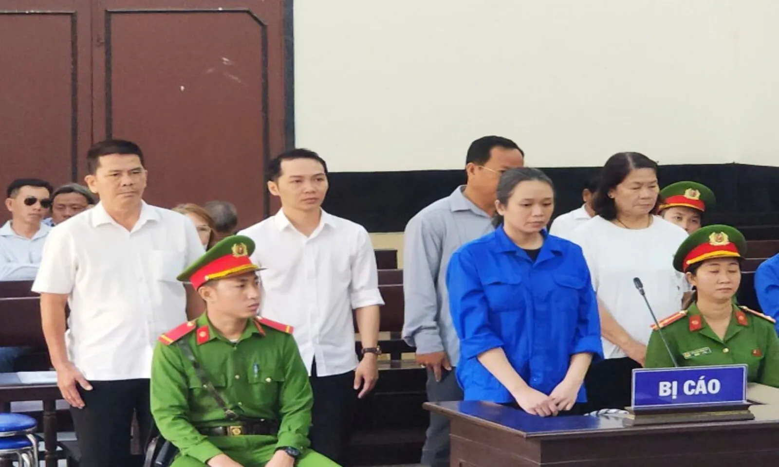 Kế toán Ban Thi đua – Khen thưởng chiếm đoạt 2,1 tỷ đồng, lĩnh 16 năm tù – Hình 1