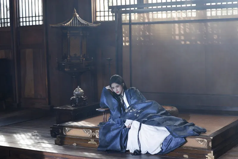 voh-review-nguyet-lan-y-ky-18