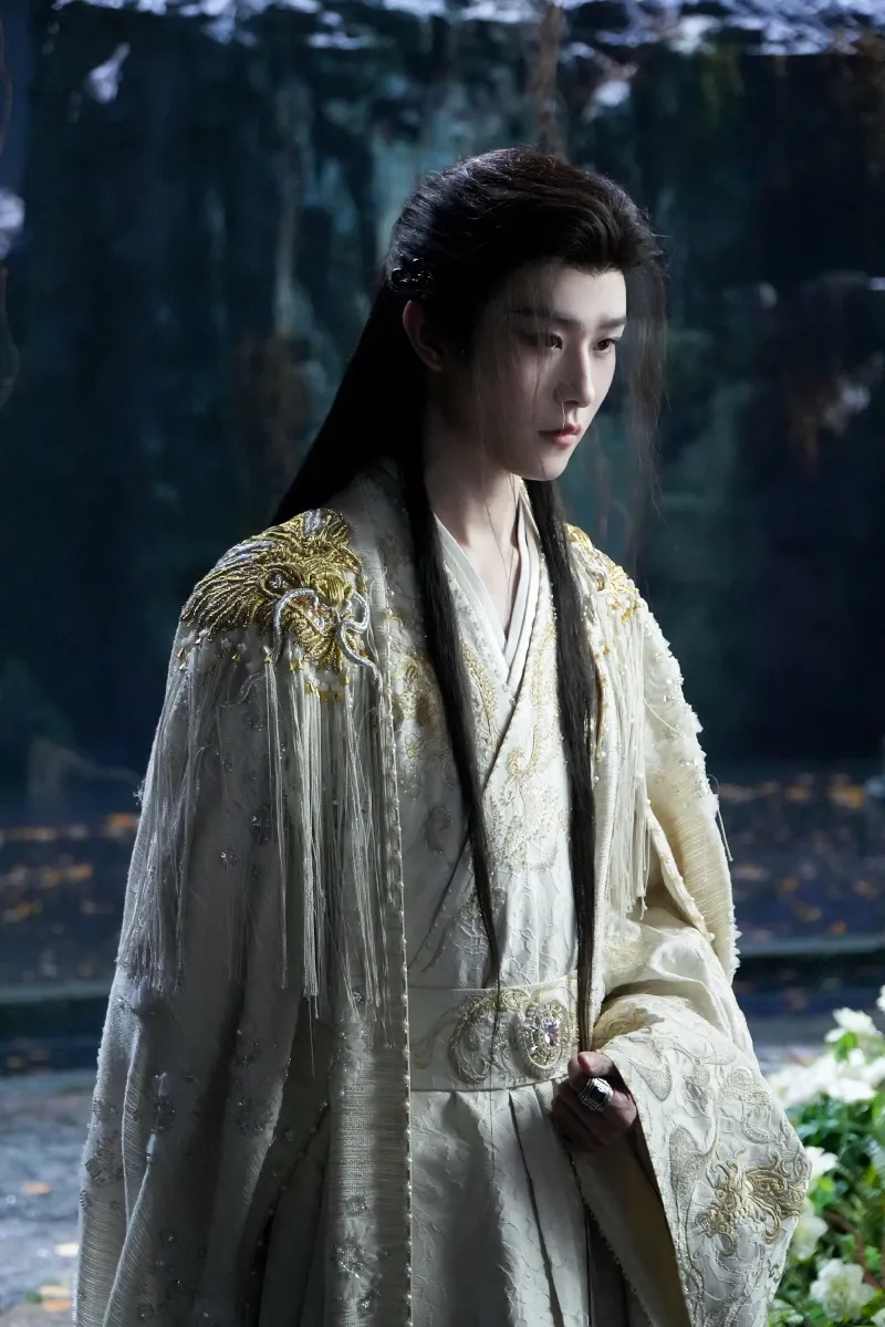 voh-review-nguyet-lan-y-ky-6