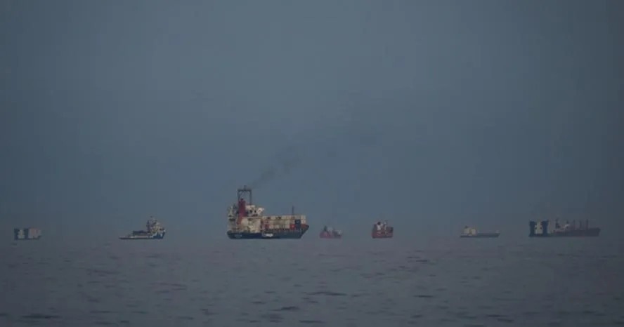 Điểm nóng xung đột ngày 10-4: Tình trạng bấp bênh tại eo biển Hormuz