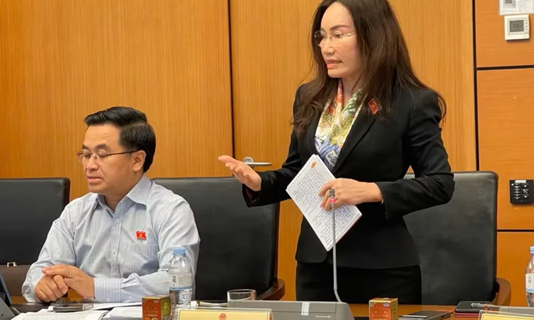 Khám sức khỏe miễn phí toàn dân: Đột phá nhưng còn nhiều rào cản