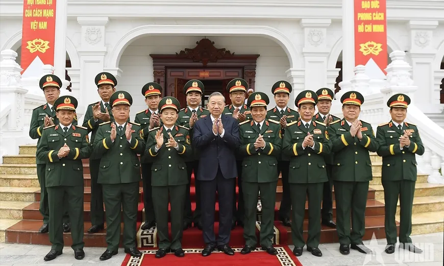 Tổng Bí thư, Chủ tịch nước Tô Lâm dự lễ trao danh hiệu Anh hùng LLVTND cho Quân khu 3
