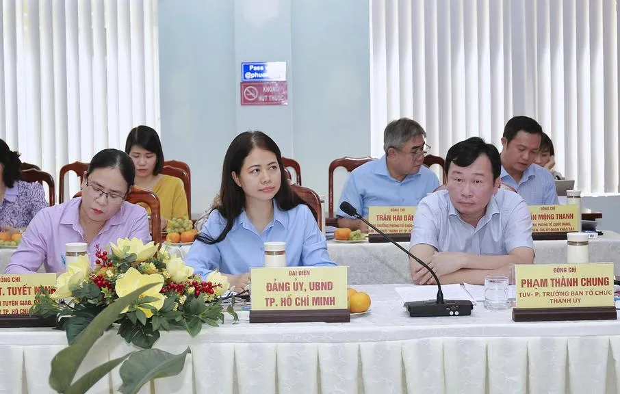 cac-thanh-vien-trong-doan-cong-tac-so-1_20260411084058