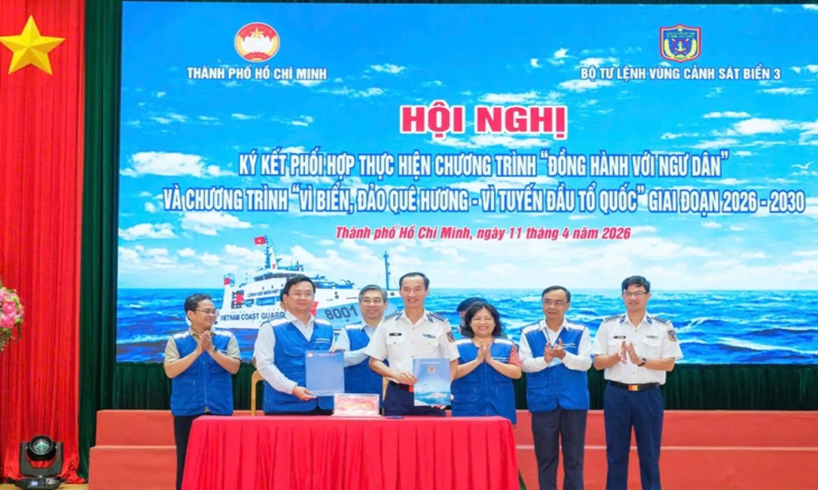 TPHCM dâng hương tưởng niệm, tăng cường gắn kết bảo vệ biển đảo – Hình 2