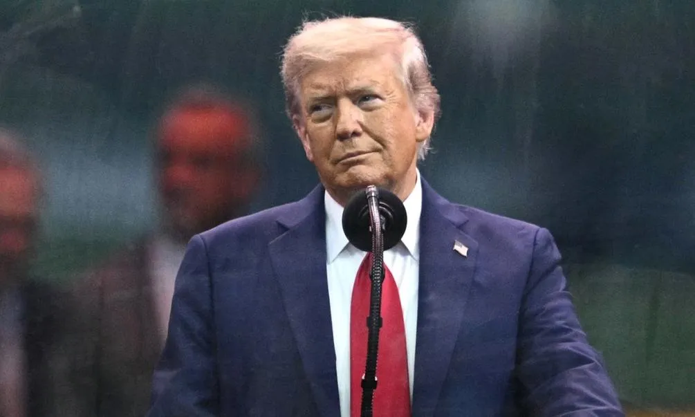 Trump phát tín hiệu cứng rắn mới với Iran