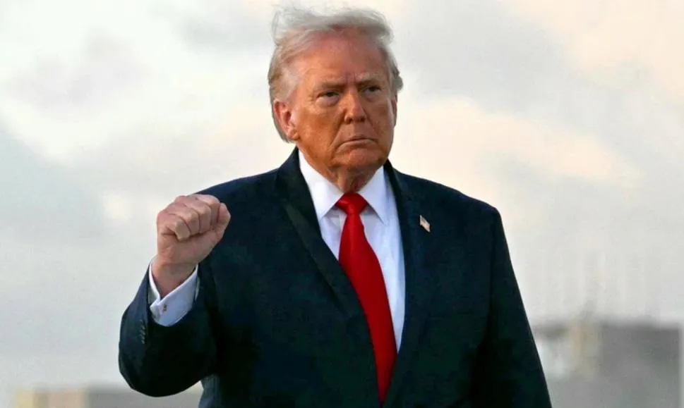 Ông Trump xem xét tấn công Iran sau khi đàm phán thất bại