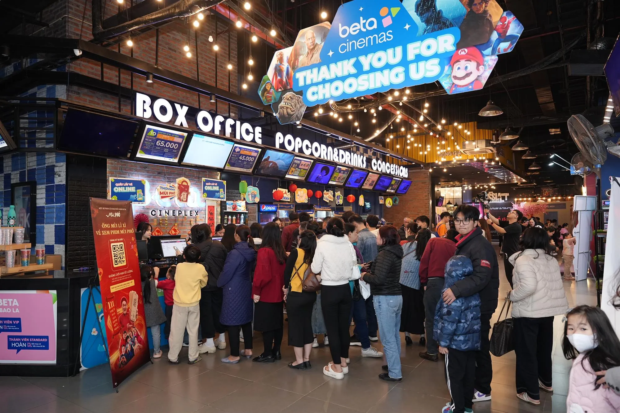 khán giả ra rạp