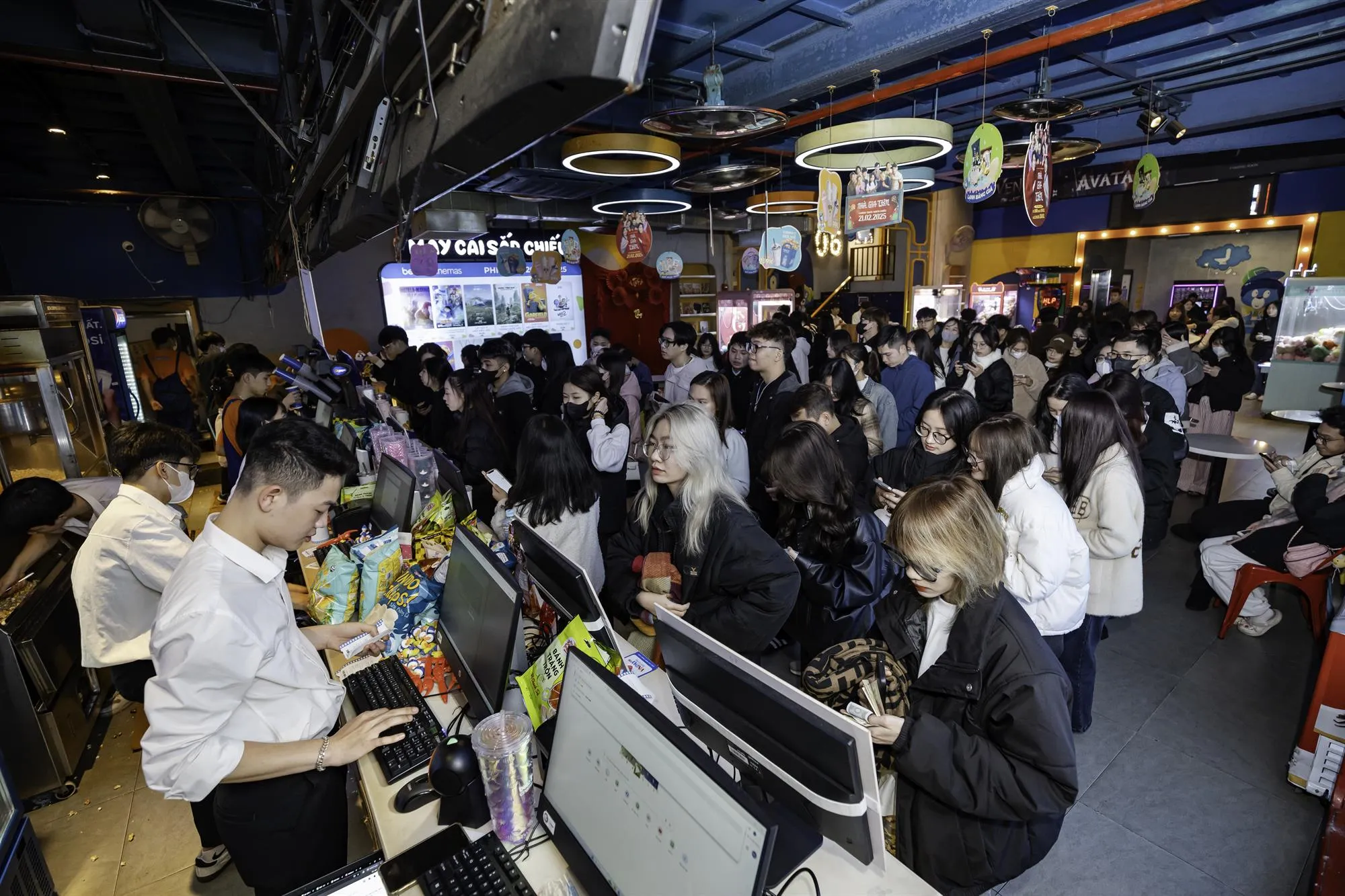 khán giả ra rạp (1)