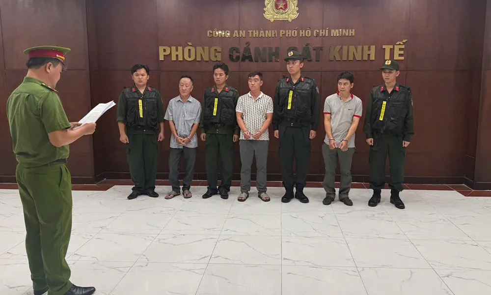 Triệt phá đường dây sản xuất thuốc đông y giả quy mô lớn tại TPHCM