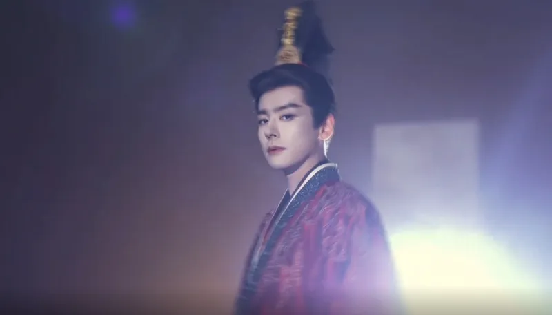 voh-ngo-can-ngon-tai-xuat-duong-dua-bao-thu-nam-chinh-gay-bat-ngo-16