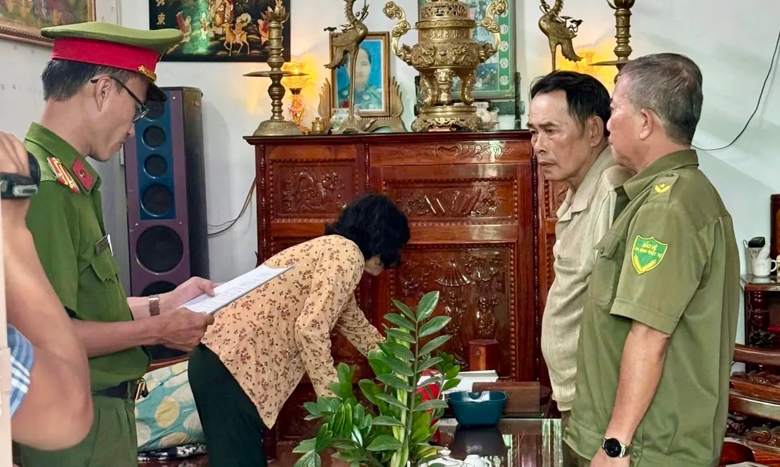 TPHCM: Khởi tố, bắt tạm giam người xây trái phép 48 căn nhà trên đất người khác