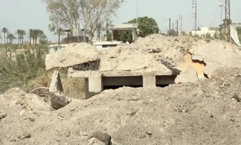 Phá hủy cây cầu huyết mạch, Israel cô lập miền Nam Lebanon