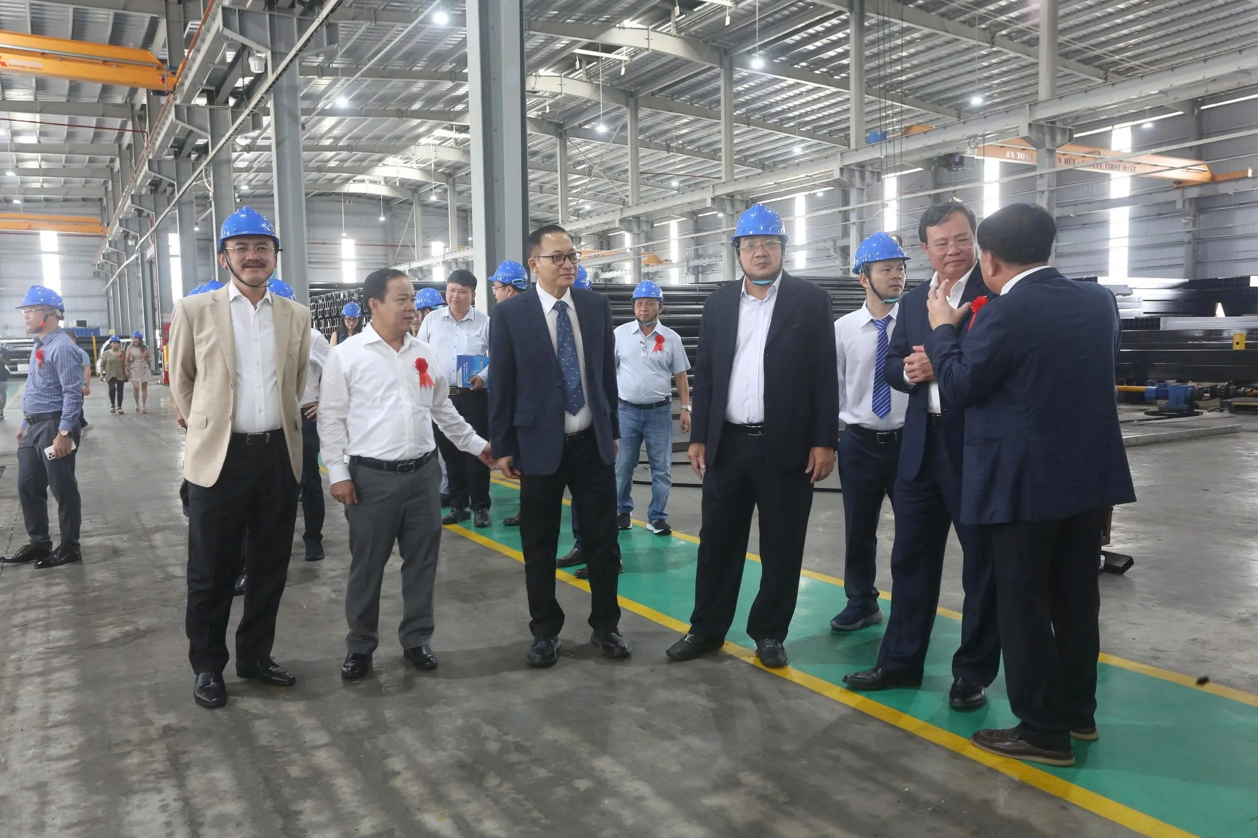 Lãnh đạo tỉnh Tây Ninh và Dongtam Group cùng đại biểu tham quan NM thép Hòa Phát Long An