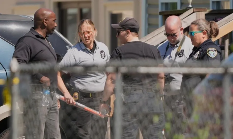 Xả súng tại Mỹ, 8 trẻ em thiệt mạng