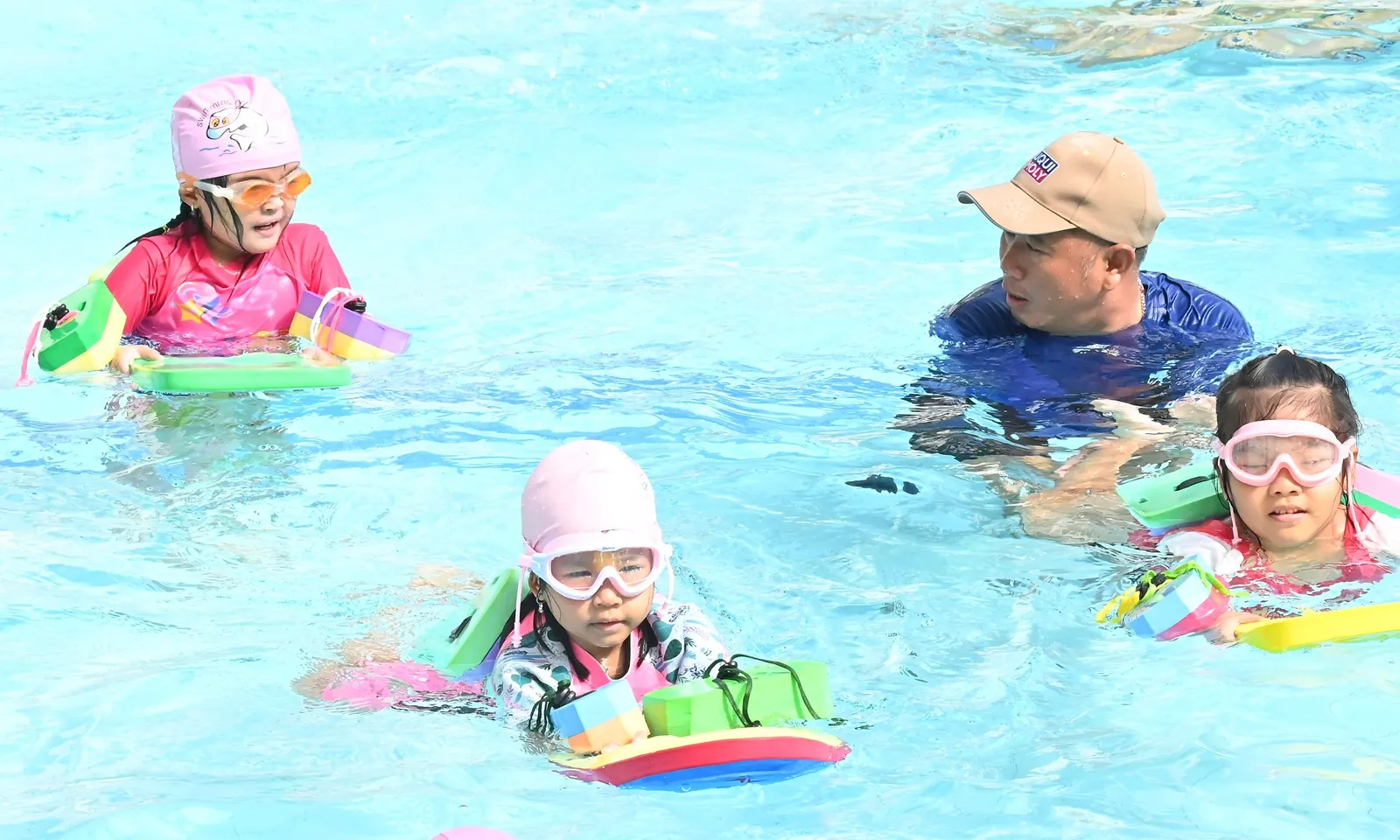 Khuyến khích lắp camera tại các khu vực nguy cơ để phòng chống đuối nước cho học sinh