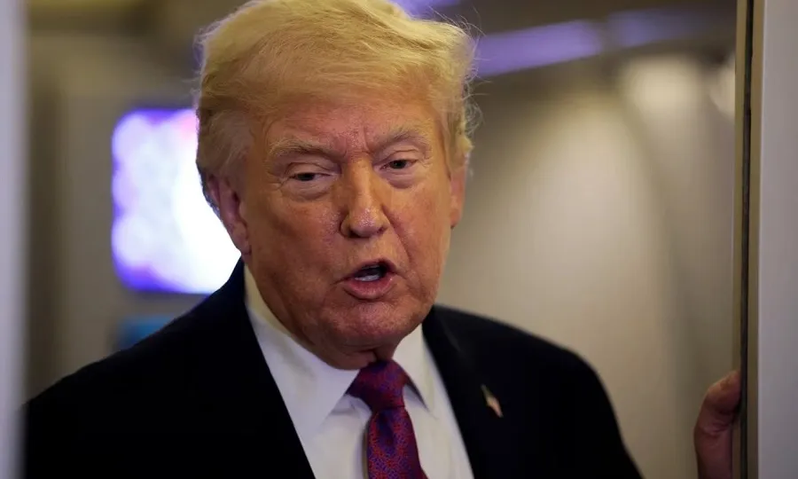 Tổng thống Donald Trum gia hạn lệnh ngừng bắn với Iran