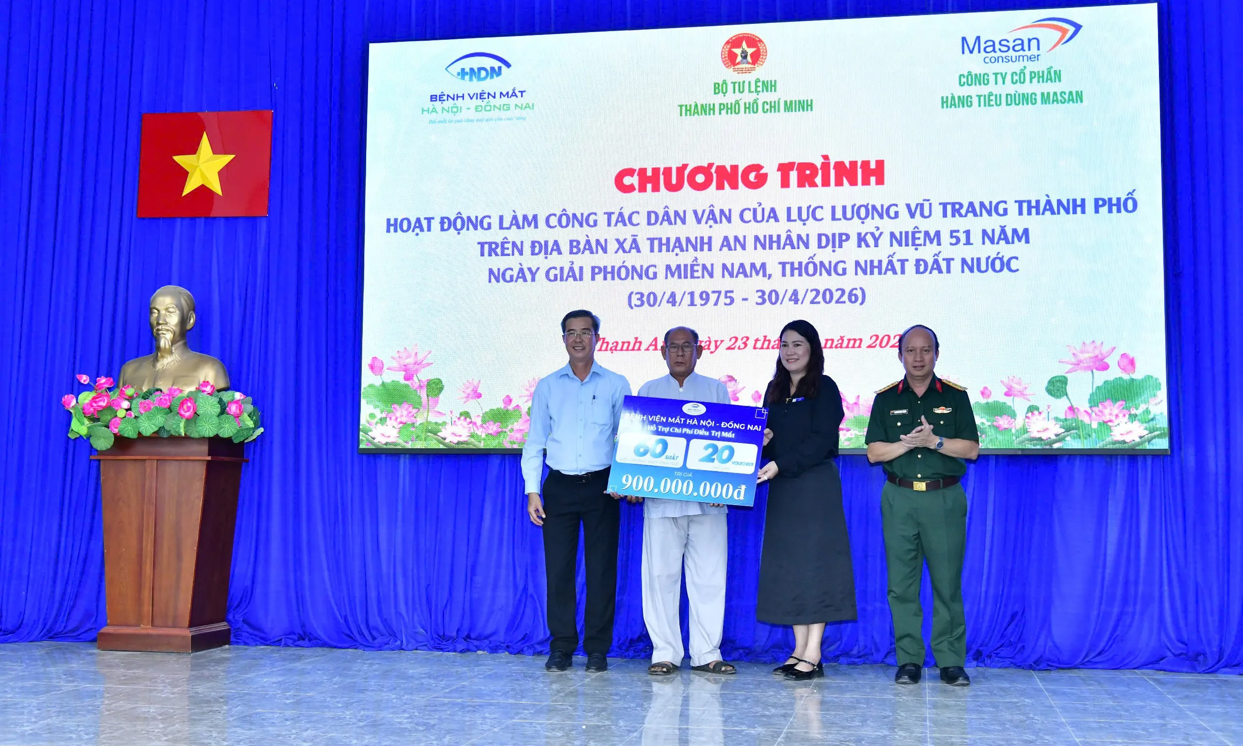 Hàng trăm suất quà và học bổng đến với người dân, học sinh xã đảo Thạnh An