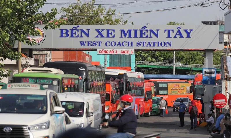 Không để “chặt chém” dịp 30/4: Siết giá vé tàu xe, tăng phương tiện phục vụ