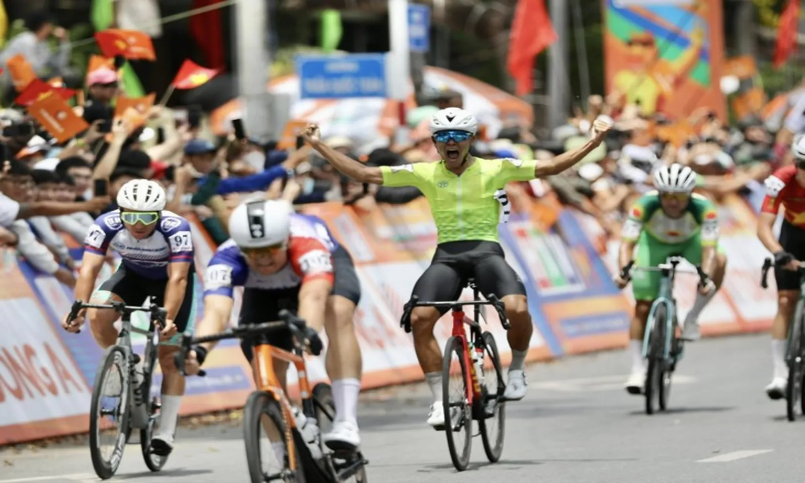 Đặng Thành Được thắng chặng 200km dài nhất Cúp truyền hình TPHCM 2026 – Hình 1