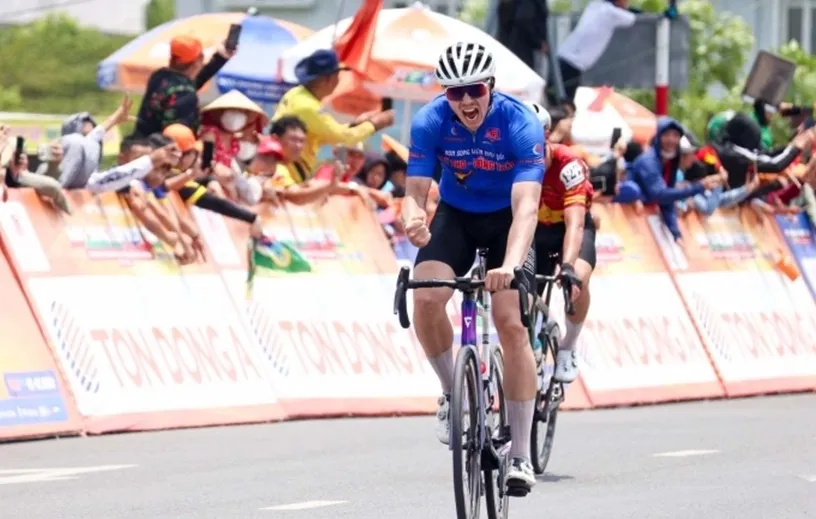 Dzianis mung chien thanh chang 24 p2