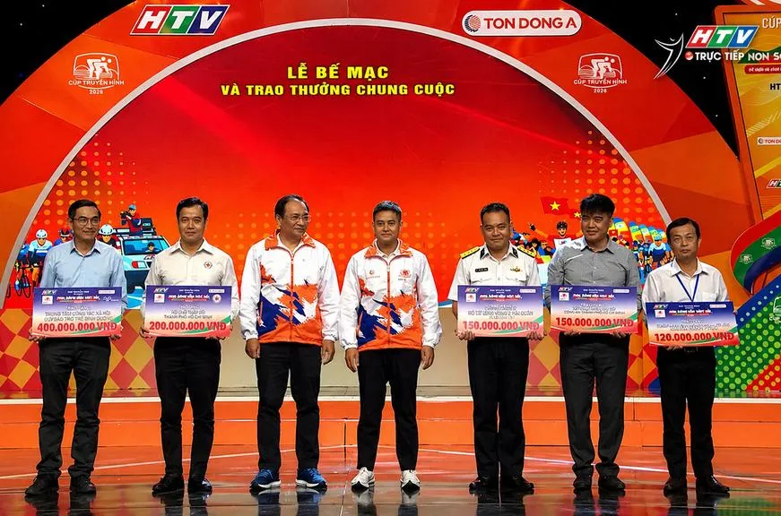 chatgpt-image-15-24-47-30-thg-4-2026_20260430152607