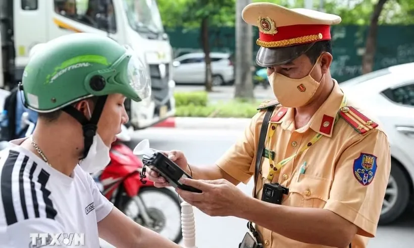 Ngày đầu nghỉ lễ 30/4 - 1/5: Tai nạn giao thông giảm sâu, hơn 2.100 trường hợp vi phạm nồng độ cồn