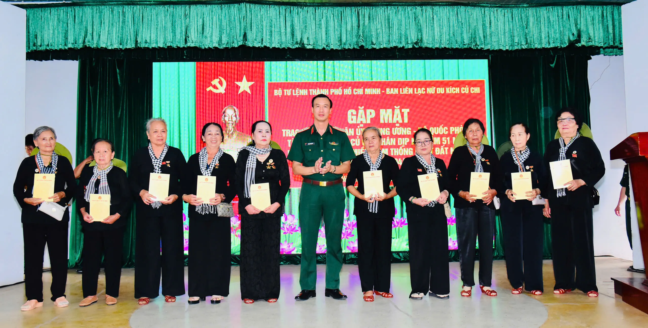 z7776096263241_62d5732355990db443e6e1d333110570