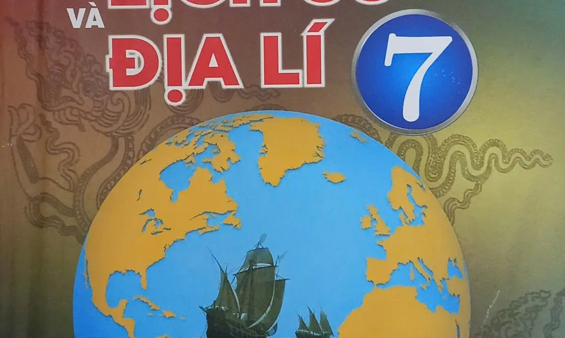 Giá sách giáo khoa sẽ giảm hơn 13%