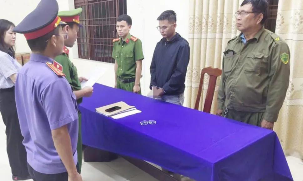 Khởi tố, bắt tạm giam tài xế vụ cháy ô tô ở cây xăng khiến 2 người tử vong
