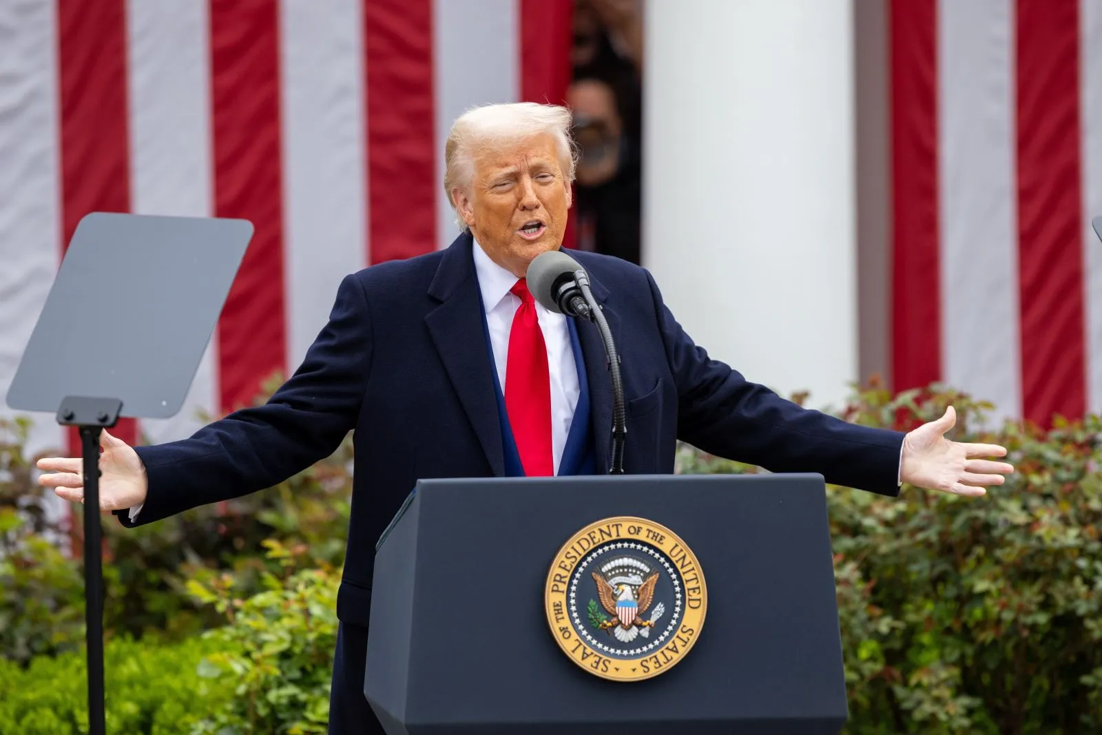 0705-trump-nhatrang
