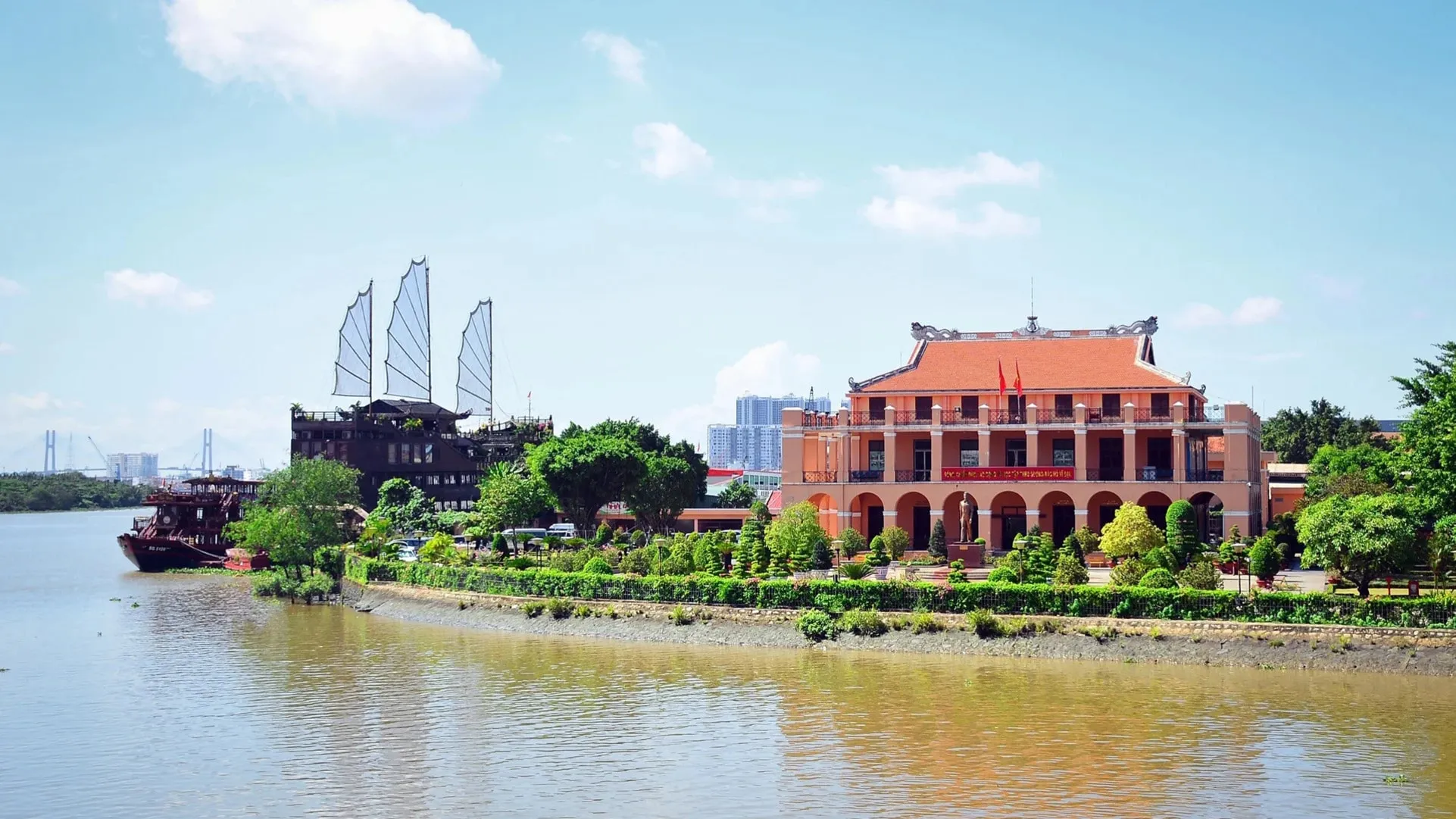 Bảo tàng Hồ Chí Minh chi nhánh TPHCM