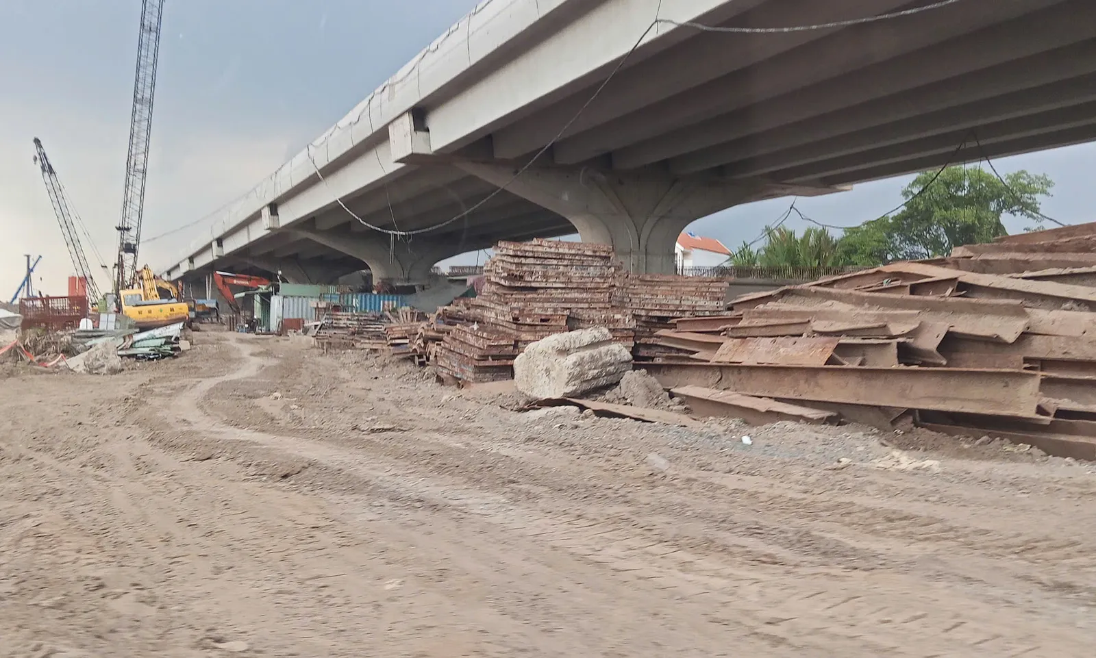 TPHCM xử lý nghiêm hành vi thao túng giá vật liệu xây dựng