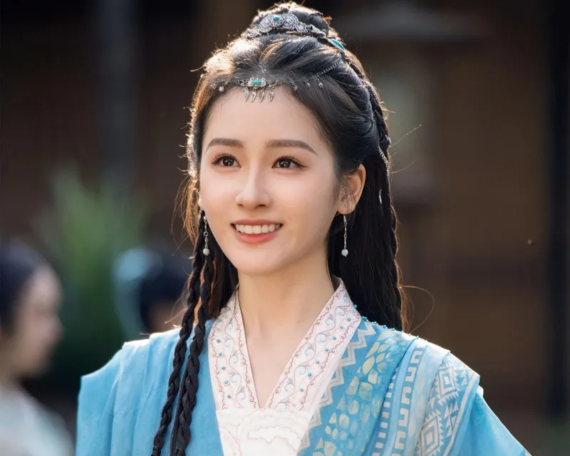 voh-dan-dien-vien-mong-hoa-dinh-6
