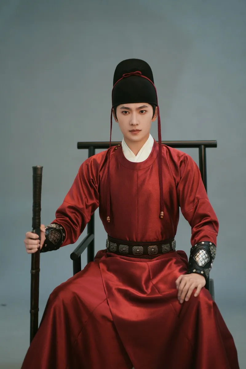 voh-lich-chieu-phim-vu-lam-linh-11