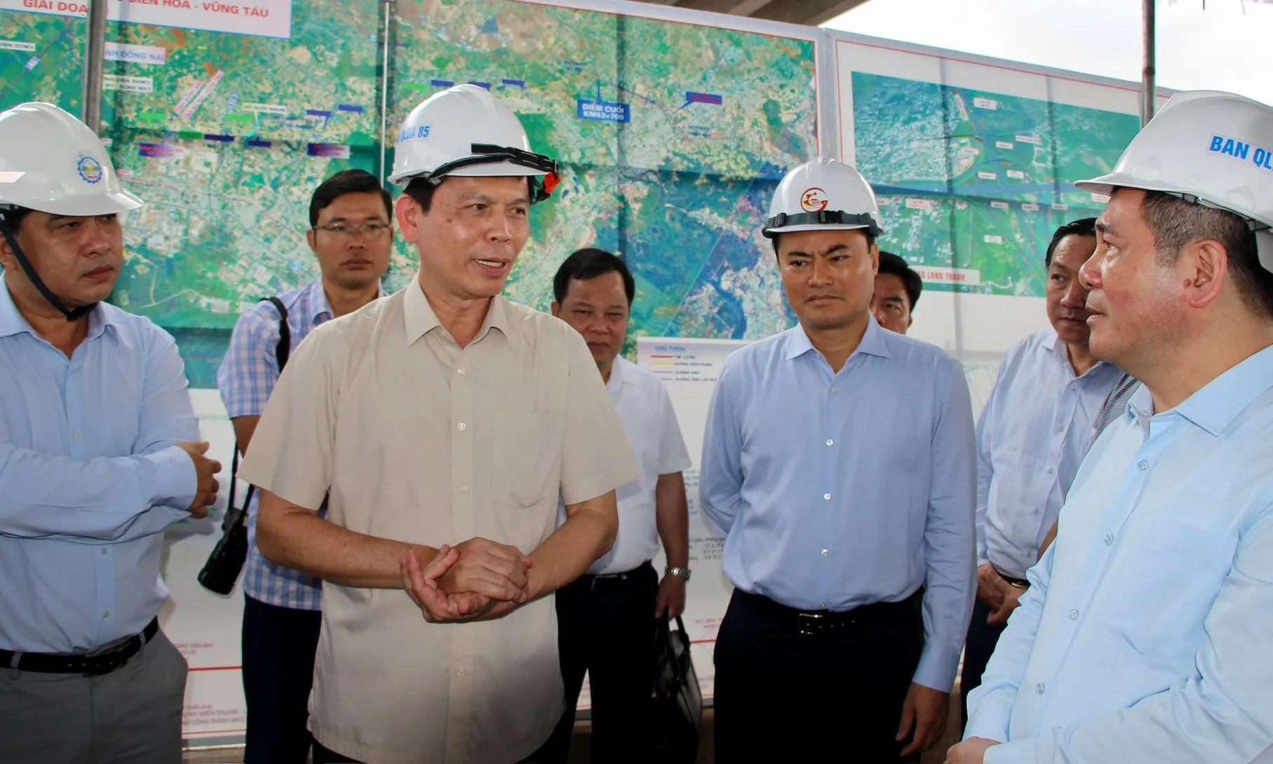 Đẩy nhanh tiến độ dự án cao tốc Biên Hòa - Vũng Tàu và Vành đai 4 TPHCM
