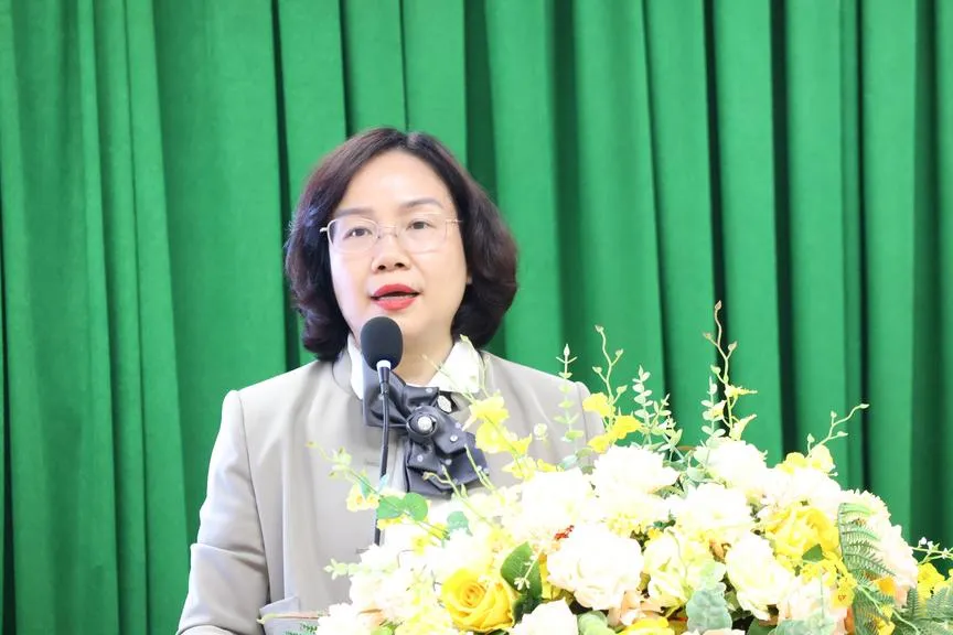 ba-do-thi-anh-tuyet_20260516075104