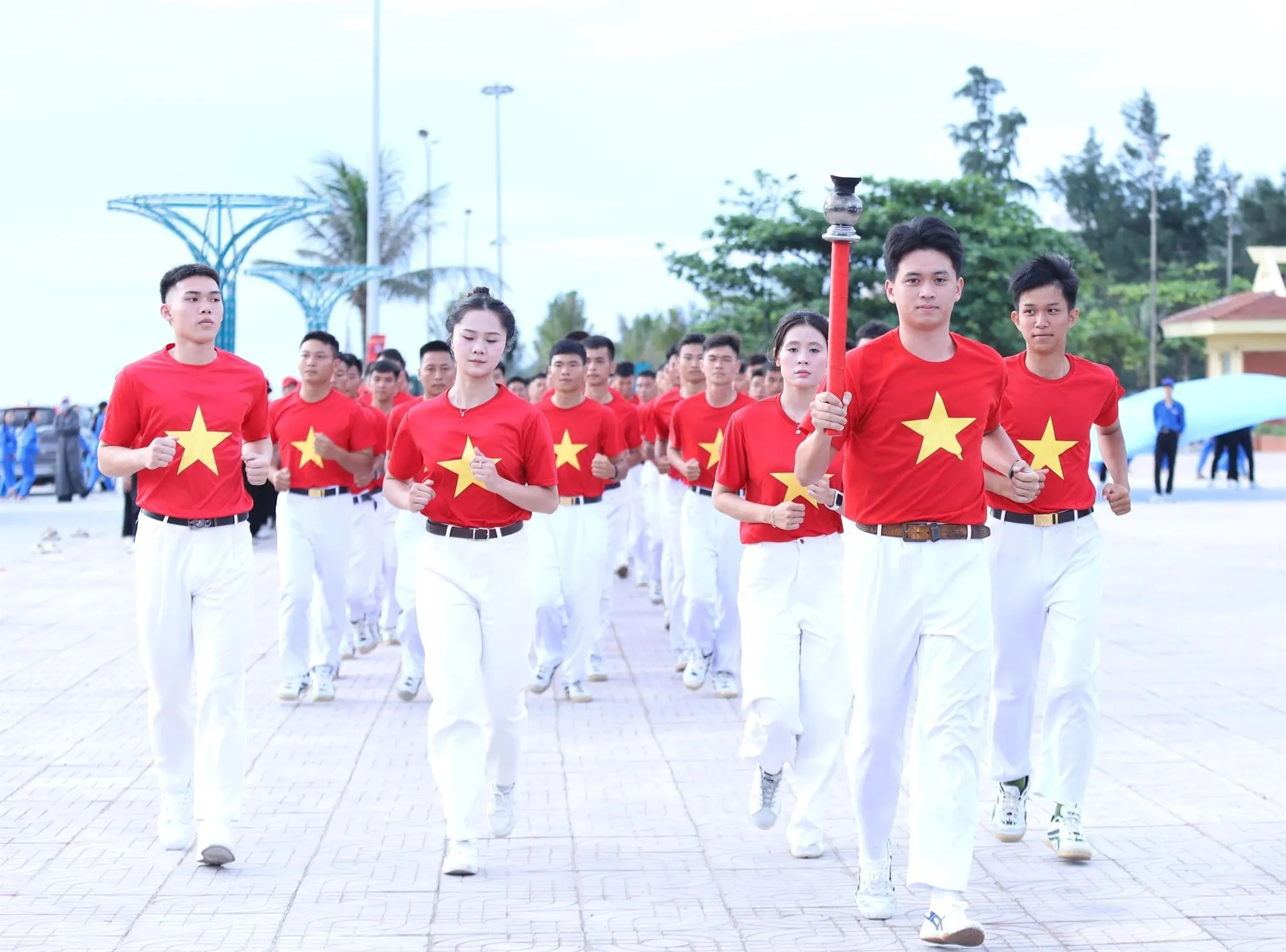 anh-hanh-trinh-4-1778903996760584983741