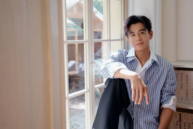 voh-dan-dien-vien-nhat-diem-hao-nhien-khi-9