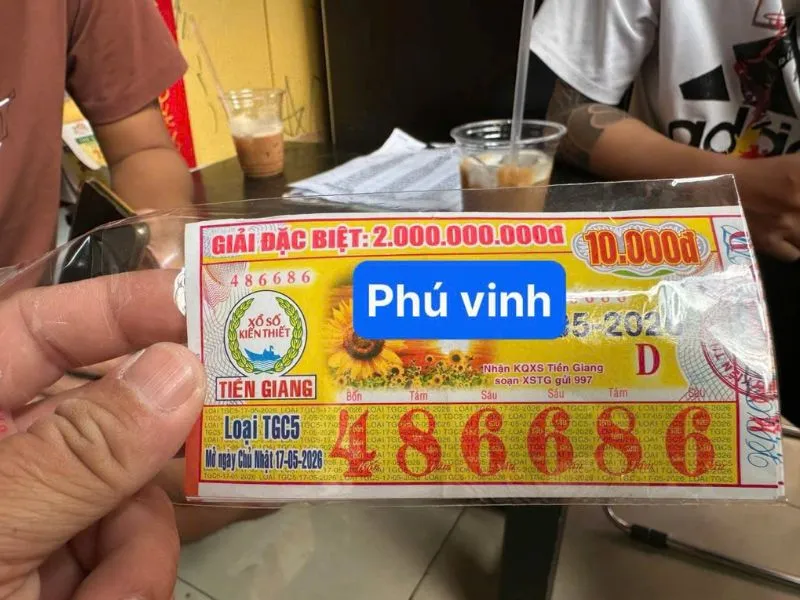 voh-khach-gui-dai-ly-10-trieu-dong-uong-ca-phe-1