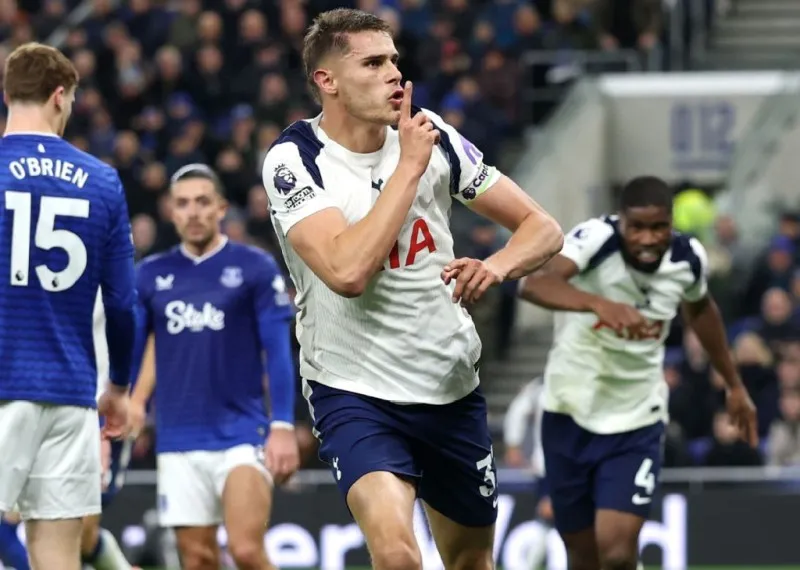 tottenham-ngoai-hang-anh