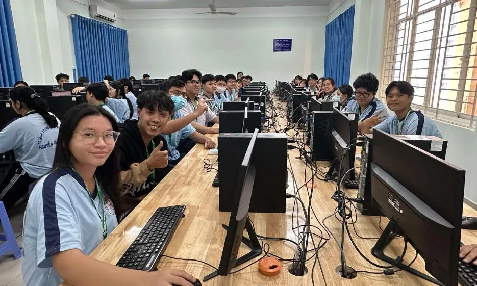 Thi thử tốt nghiệp THPT thực chất, không gây áp lực cho học sinh