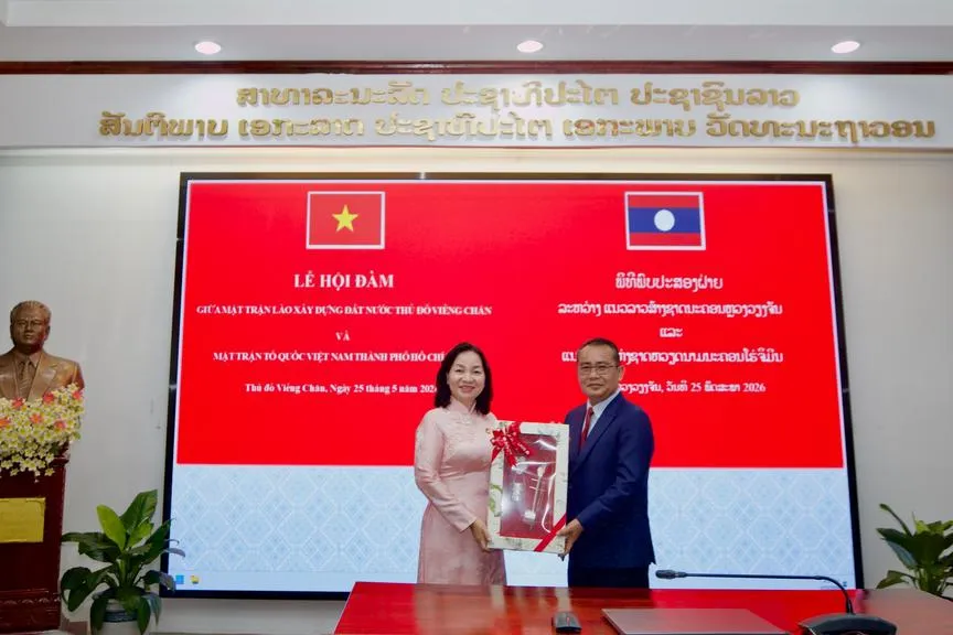 Thắt chặt quan hệ hữu nghị giữa TPHCM và Viêng Chăn
