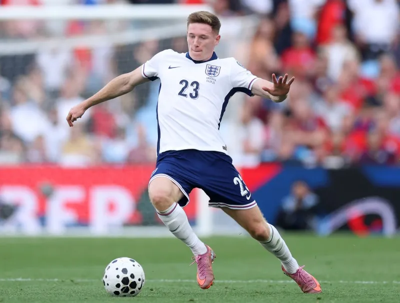 man-city-elliot-anderson